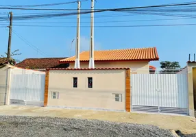 Foto 1 de Casa com 2 Quartos à venda, 140m² em Balneario Itaguai, Mongaguá