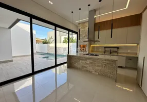 Foto 1 de Casa de Condomínio com 4 Quartos à venda, 285m² em Morada dos Nobres, Cuiabá