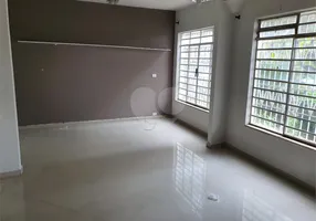 Foto 1 de com 3 Quartos para alugar, 200m² em Campo Belo, São Paulo