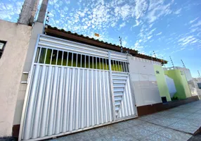 Foto 1 de Casa com 3 Quartos à venda, 220m² em Centro, Feira de Santana