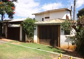 Foto 1 de Casa com 4 Quartos à venda, 900m² em Village Campinas, Campinas