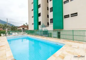 Foto 1 de Apartamento com 3 Quartos à venda, 61m² em Centro, Caraguatatuba