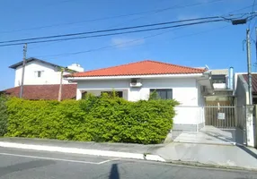 Foto 1 de Casa com 4 Quartos à venda, 144m² em Vila Real, Balneário Camboriú