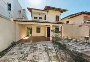 Foto 1 de Casa com 5 Quartos à venda, 320m² em JOSE DE ALENCAR, Fortaleza