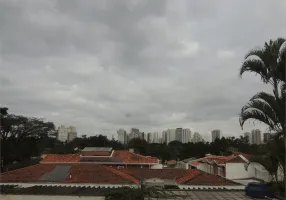 Foto 1 de Sobrado com 4 Quartos à venda, 363m² em Granja Julieta, São Paulo