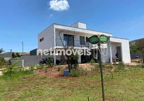 Foto 1 de Casa de Condomínio com 3 Quartos à venda, 237m² em Balneario Água Limpa, Nova Lima