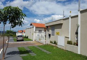 Foto 1 de Casa de Condomínio com 2 Quartos à venda, 69m² em Residencial Brisas do Cerrado, Goiânia