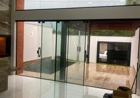 Foto 1 de Casa com 3 Quartos à venda, 113m² em Jardim Universitário, Cuiabá