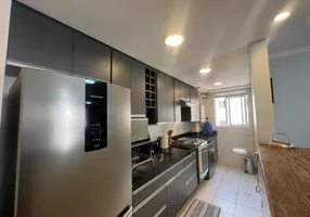 Foto 1 de Apartamento com 3 Quartos à venda, 70m² em Vila Nova Alba, São Paulo