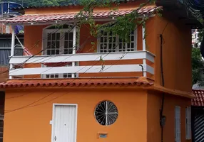 Foto 1 de Casa com 4 Quartos à venda, 160m² em Alto da Boa Vista, Rio de Janeiro