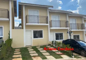 Foto 1 de Casa de Condomínio com 2 Quartos para venda ou aluguel, 54m² em Granja Viana, Cotia