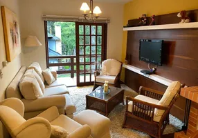 Foto 1 de Apartamento com 3 Quartos à venda, 135m² em Lago Negro, Gramado