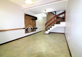 Foto 1 de Casa com 2 Quartos à venda, 71m² em Hípica, Porto Alegre