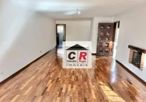 Foto 1 de Sobrado com 3 Quartos para alugar, 210m² em Brooklin, São Paulo