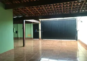 Foto 1 de Casa com 3 Quartos à venda, 220m² em Jardim Aranga, Araraquara