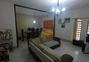 Foto 1 de Casa com 5 Quartos à venda, 311m² em Jardim América, Rio Claro