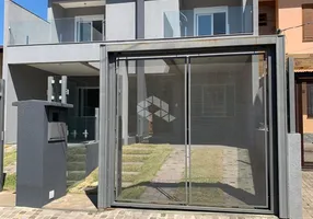 Foto 1 de Casa com 3 Quartos à venda, 122m² em Guarujá, Porto Alegre