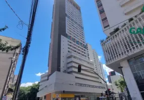 Foto 1 de Apartamento com 2 Quartos para alugar, 52m² em Centro, Curitiba