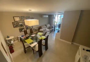 Foto 1 de Apartamento com 3 Quartos à venda, 110m² em Icaraí, Niterói