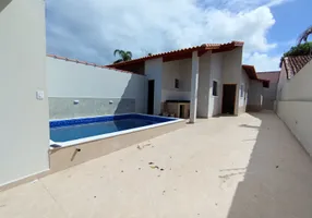 Foto 1 de Casa com 3 Quartos à venda, 75m² em Centro, Mongaguá