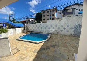 Foto 1 de Apartamento com 3 Quartos para alugar, 69m² em Pernambués, Salvador