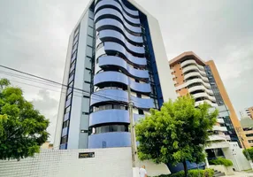 Foto 1 de Apartamento com 3 Quartos à venda, 260m² em Candelária, Natal