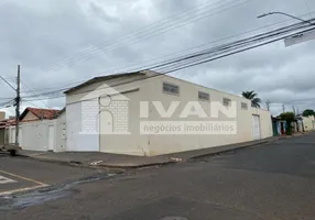 Foto 1 de Galpão/Depósito/Armazém à venda, 580m² em Custódio Pereira, Uberlândia