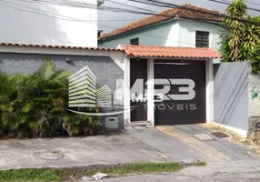 Foto 1 de Casa com 2 Quartos à venda, 65m² em Tanque, Rio de Janeiro