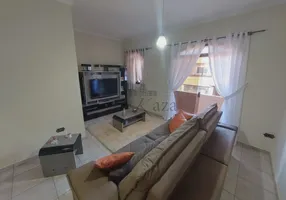 Foto 1 de Sobrado com 3 Quartos à venda, 175m² em Residencial União, São José dos Campos