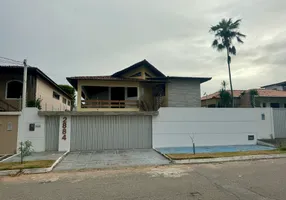 Foto 1 de Casa com 3 Quartos para alugar, 250m² em Capim Macio, Natal
