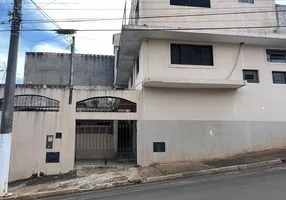 Foto 1 de Casa com 3 Quartos para alugar, 90m² em Vila São Cristovão, Tatuí