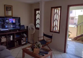 Foto 1 de Casa com 5 Quartos à venda, 300m² em Ibes, Vila Velha