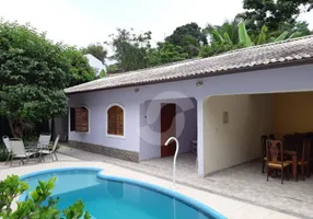 Foto 1 de Casa de Condomínio com 5 Quartos à venda, 252m² em Pendotiba, Niterói