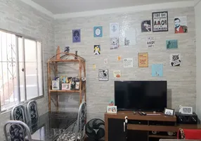 Foto 1 de Casa com 2 Quartos à venda, 90m² em Cascadura, Rio de Janeiro