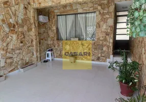 Foto 1 de Sobrado com 3 Quartos à venda, 165m² em Taboão, São Bernardo do Campo