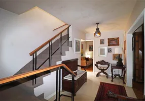 Foto 1 de Casa com 4 Quartos à venda, 300m² em Sumaré, São Paulo