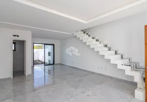 Foto 1 de Casa com 3 Quartos à venda, 110m² em Mont Serrat, Canoas