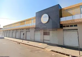 Foto 1 de Ponto Comercial para alugar, 28m² em Martins, Uberlândia