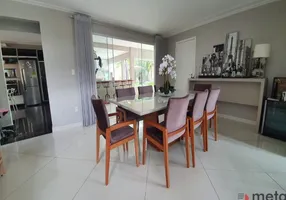Foto 1 de Casa de Condomínio com 4 Quartos à venda, 330m² em Jardim Brasília , Resende