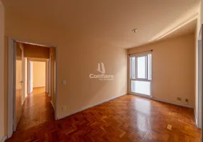 Foto 1 de Apartamento com 2 Quartos à venda, 59m² em Moinhos de Vento, Porto Alegre