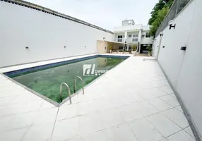 Foto 1 de Casa com 5 Quartos à venda, 374m² em Cabuis, Nilópolis