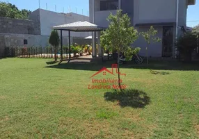 Foto 1 de Fazenda/Sítio com 3 Quartos à venda, 258m² em Centro, Warta