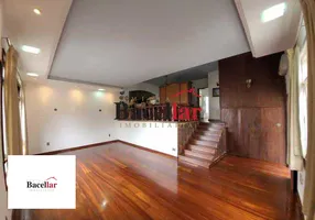 Foto 1 de Casa com 3 Quartos à venda, 500m² em Grajaú, Rio de Janeiro