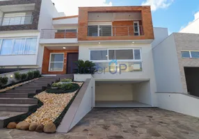Foto 1 de Casa de Condomínio com 3 Quartos à venda, 249m² em Hípica, Porto Alegre