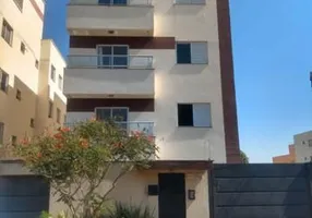 Foto 1 de Apartamento com 2 Quartos à venda, 54m² em Jardim Finotti, Uberlândia