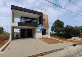 Foto 1 de Casa com 4 Quartos à venda, 200m² em Ponta Negra, Manaus
