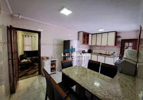 Foto 1 de Casa com 3 Quartos à venda, 210m² em Nossa Senhora de Fátima, Piracicaba