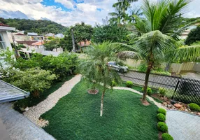Foto 1 de Sobrado com 4 Quartos à venda, 320m² em Glória, Joinville