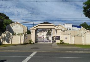Foto 1 de Casa de Condomínio com 4 Quartos à venda, 190m² em Uberaba, Curitiba
