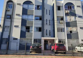 Foto 1 de Apartamento com 2 Quartos à venda, 59m² em Floresta, São José